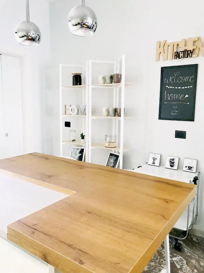 Bed&Coffee Napoli - Scarlatti Apartment Italy