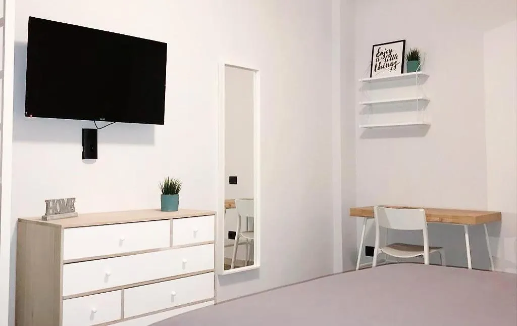 Bed&Coffee Napoli - Scarlatti Apartment  Naples